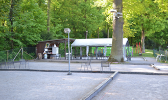 6 Boule-Bahnen