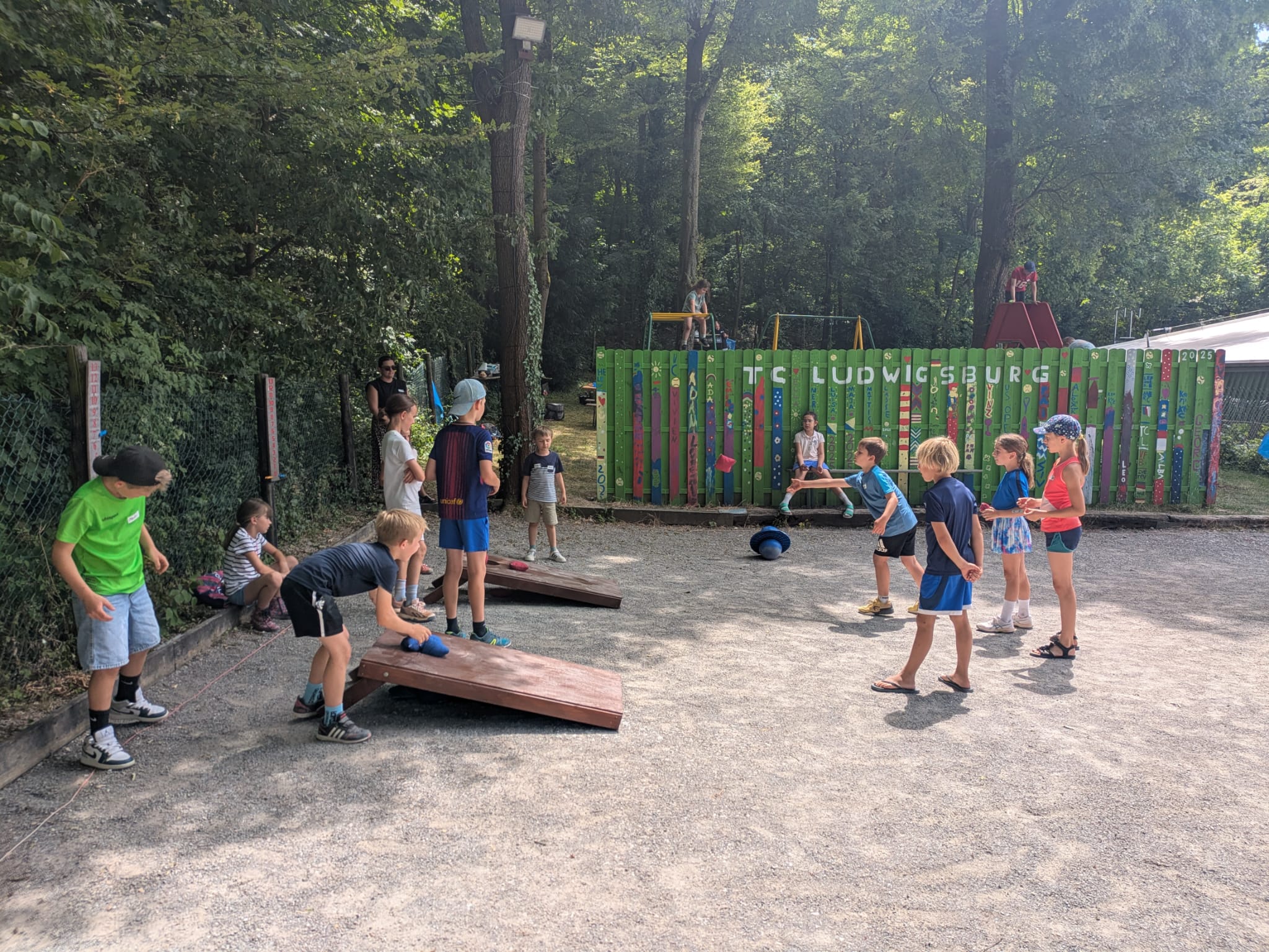 Grillnachmittag im Jugendbereich