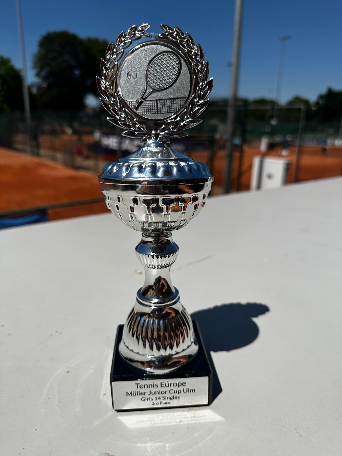 Filippa Kleinholz erfolgreich beim Müller-Junior-Cup in Ulm